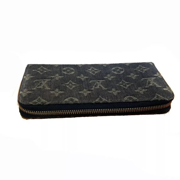 LOUIS VUITTON Zippy Round Long Wallet Monogram Denim Leather Blue - Picture 13 of 15